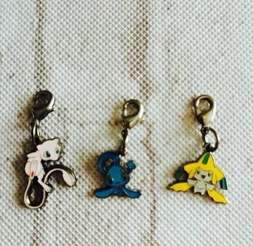 포켓몬 센터 한정판 메탈 참 3종 지라치, 마나피, 뮤우