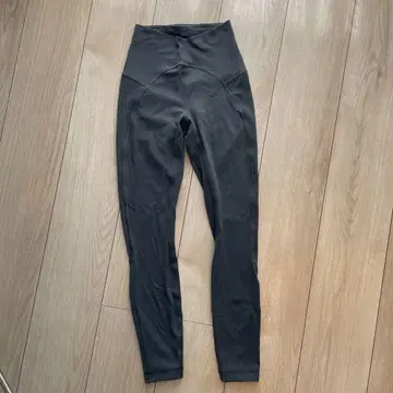 새상품급 lululemon 레깅스