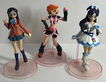 초대 빛의 전사 프리큐어 피규어