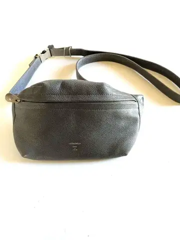 [ HERGOPOCH ] 그레이 가죽 힙색