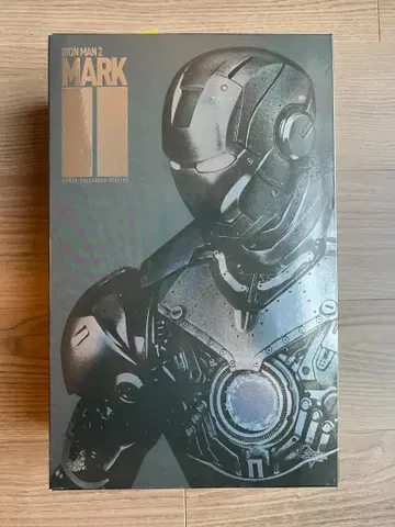 핫토이즈 아이언맨 마크2 (아머 언리쉬드 버전)