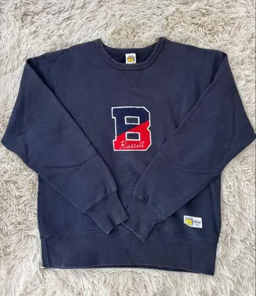 BLUE BLUE x RUSSELL ATHLETIC 크루 맨투맨