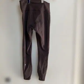 Lululemon 다크 브라운 하이웨스트 레깅스