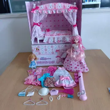 리카짱 꿈꾸는 침대 타카라토미 리카짱 인형 외 잡화 세트