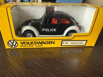 토미카 단디 Volkswagen 1200LE 폴리스카