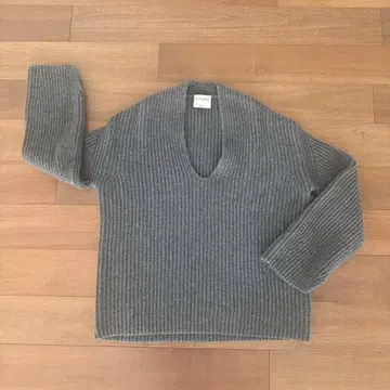 forte_forte 그레이 V넥 스웨터