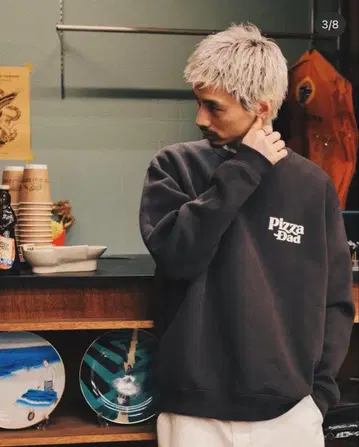 tokyo slow life PIZZA DAD SWEAT