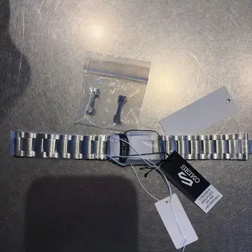 SEIKO5 스포츠 정품 메탈 블레스 38mm 미사용 새상품