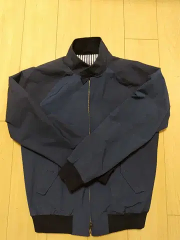BARACUTA G9 네이비 점퍼 블루종