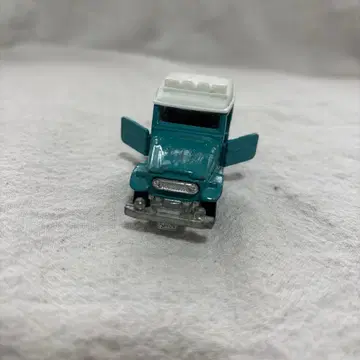 토미카 TOYOTA 랜드크루저 FJ40V