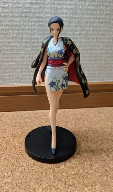 원피스 피규어 로빈