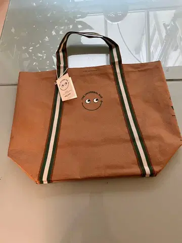 초레어! 안야 힌드마치 에코백 홀푸드마켓