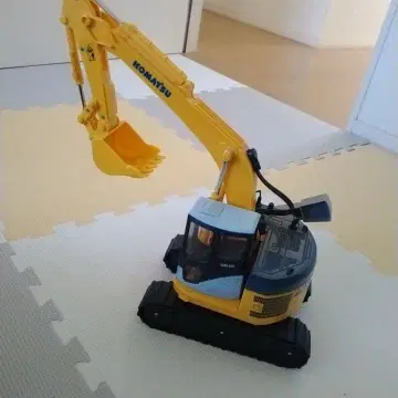 코마츠 굴착기 장난감