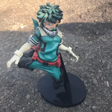 나의 히어로 아카데미아 미도리야 이즈쿠 피규어