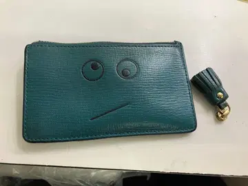 Anya Hindmarch 아냐