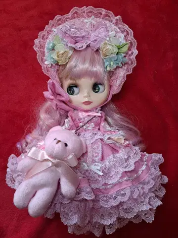 브라이스 아웃핏 복숭아 소녀