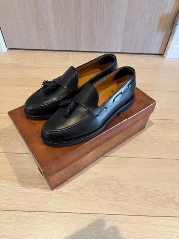 Berwick 블랙 태슬 로퍼 25cm 버윅