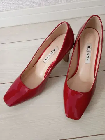 DIANA 빨간색 에나멜 스퀘어토 하이힐 22cm