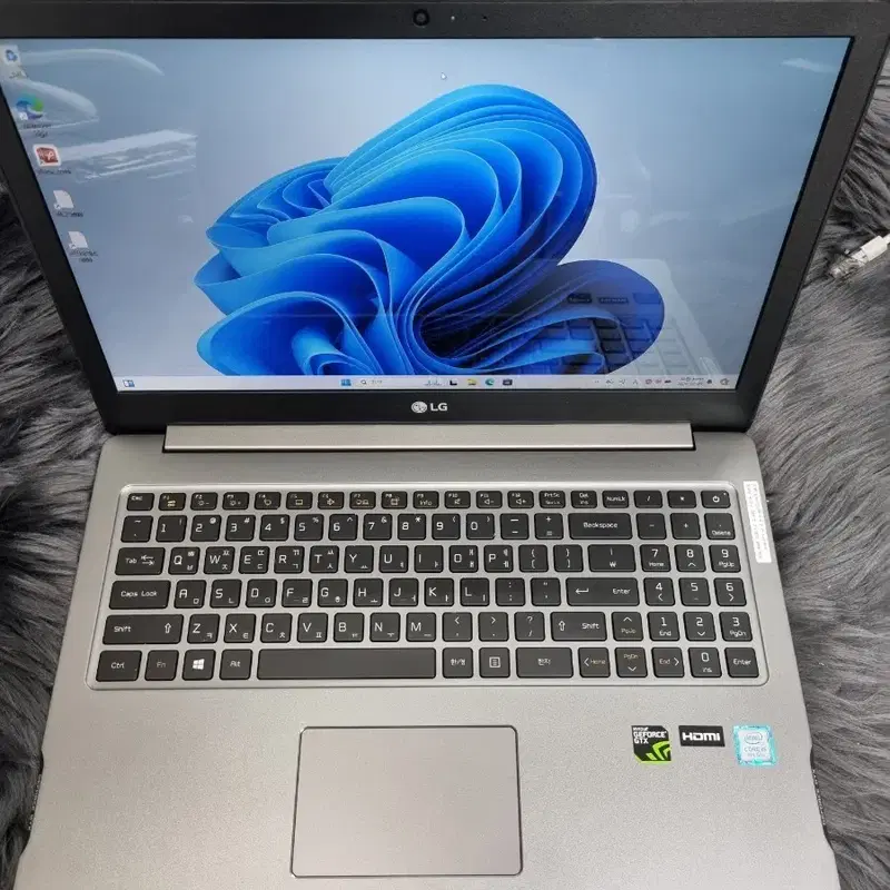 게이밍 LG 노트북 i5-8250U GTX 1050 256GB SSD