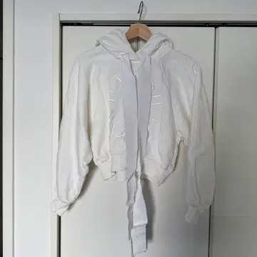 PATOU 후드티 화이트