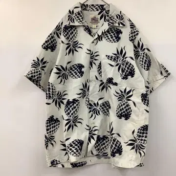 듀크 카나하모쿠 알로하 셔츠