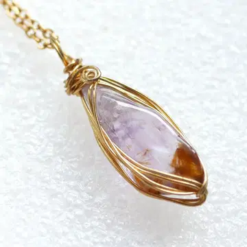 레어 와이어 감기 보석질 카코크세나이트 인 자수정 (체인 포함)