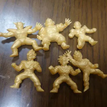 드래곤볼 골드 컬러 지우개 피규어 기뉴 프리저 손오공 인조인간 19