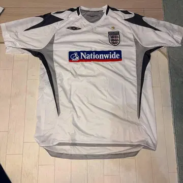 잉글랜드 대표 트레이닝 탑