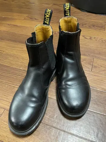 닥터마틴 첼시 부츠 UK5