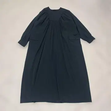 늑대와 올빼미 올빼미와 화이트 다람쥐의 푸 롱 원피스 블랙