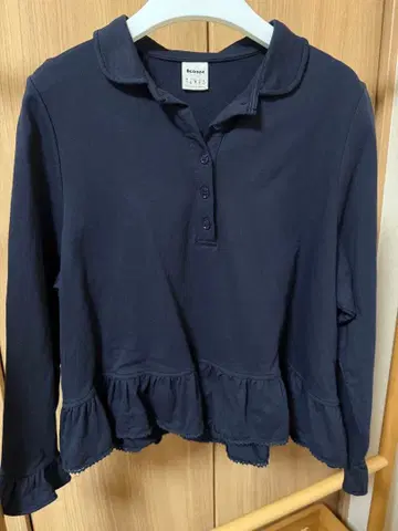 한국 bloom 레이스 밑단 폴로 맨투맨