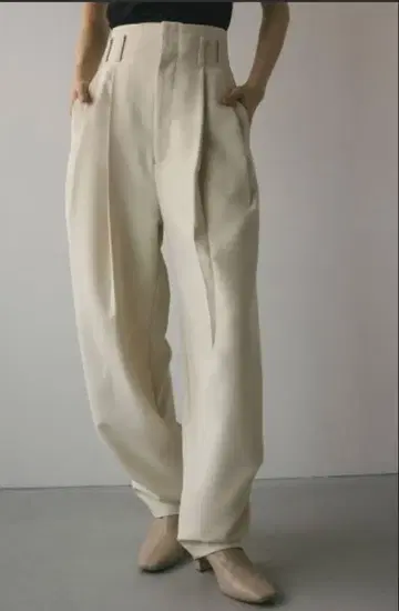 프로필 필독 STYLEMIXER 하이웨스트 턱 형태 팬츠 아이보리