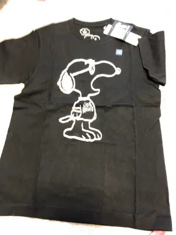 스누피 유니클로 카우스 T셔츠