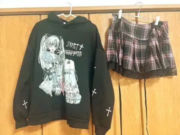 [ 가격 인하 중 ] 지뢰계 서브컬쳐 후드티 & 플리츠 스커트