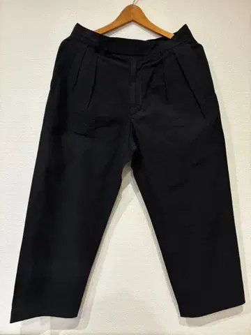 바버 린넨 턱 와이드 팬츠 구르카 팬츠 36