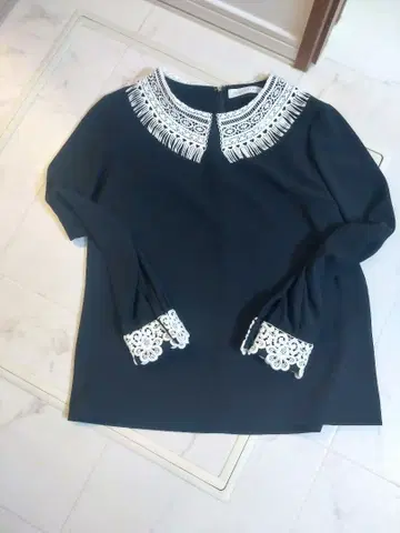 클로리스 바이 뮤럴 COLORIS BY MURRAL 레이스 옷깃 블라우스