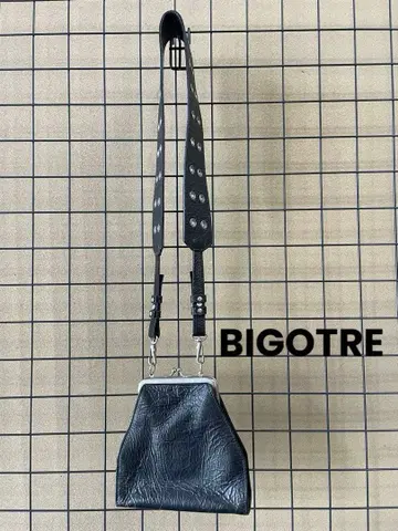 BIGOTRE 비고타 ERRAND 에란드 가마구치 숄더백 BAG