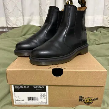 닥터마틴 첼시 부츠 사이드 고어 부츠