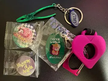 계속 한밤중이면 좋을 텐데. 테크노푸아 게임 키링 가챠 세트