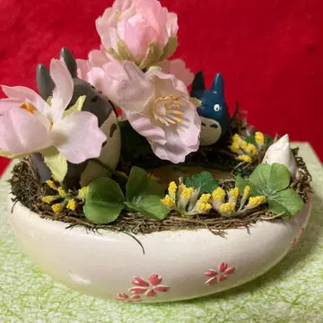 이웃집 토토로 꽃 그릇 토토로의 봄