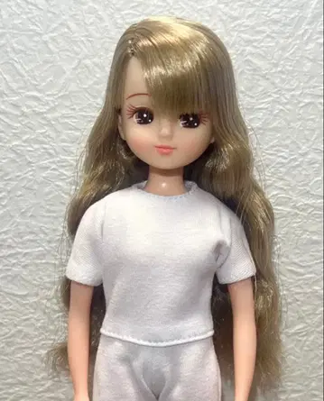 리카짱 캐슬 2021년 스프링 컬렉션 모델 리카짱