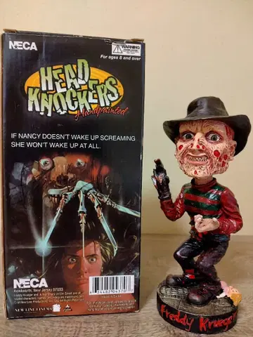NECA 엘름가의 악몽 프레디 크루거 헤드노커즈