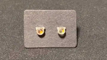 마다가스카르산 레인보우 문스톤 실버 귀걸이