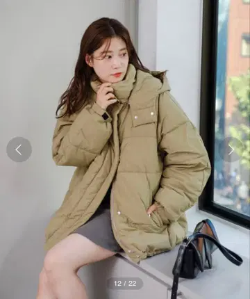 Kastane [후드 탈부착 가능] 경량 래글런 볼륨 패딩 자켓