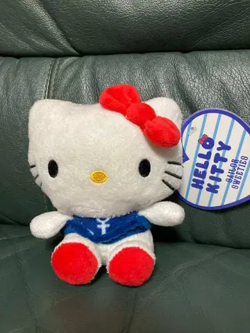 레어 헬로키티 봉제 인형 마스코트 페이퍼 택 포함 from Italy