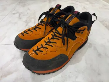 그라미치 트레킹 슈즈 오렌지
