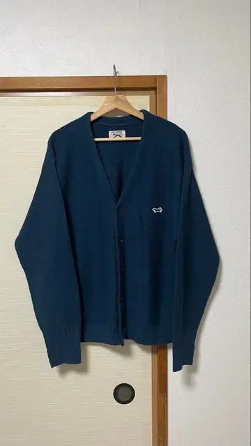 PENNEYS x DOORS 더 폭스 V넥 가디건