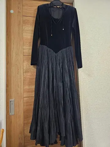 anuans/아뉴앙스/벨로아 쉬폰 도킹 원피스/블랙/M