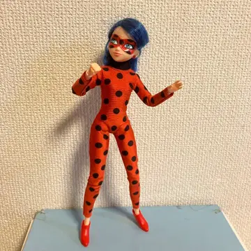 미라큘러스 레이디버그 & 샤노와르 레이디버그 패션 인형 피규어