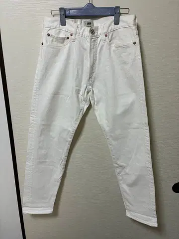 FOB FACTORY 화이트 데님 팬츠